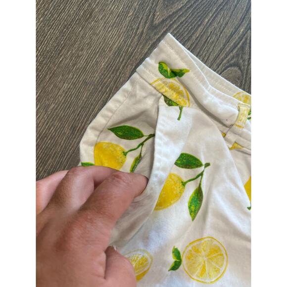 NY&C New York & Company Lemon Shorts Mid Rise Cotton Blend White Yellow Size 12 - Picture 3 of 7